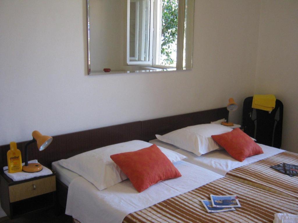 Apartments And Rooms Artemida Dubrovnik Szoba fotó