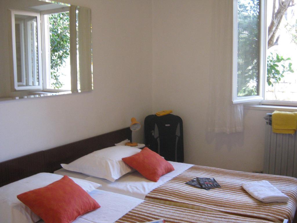 Apartments And Rooms Artemida Dubrovnik Kültér fotó
